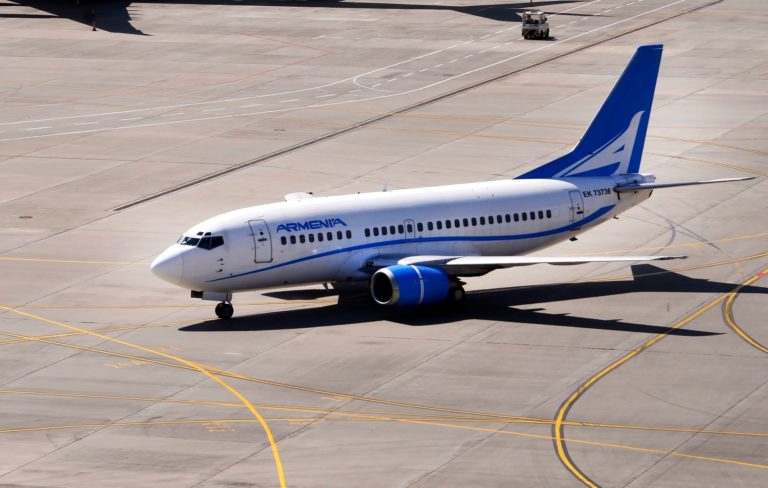 Boeing 737/«Արմենիա» ավիաընկերություն