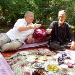 Անսպասելի 8 կանոններ, որոնց պետք է հետևել այլ երկրներում սեղանի շուրջ նստելիս